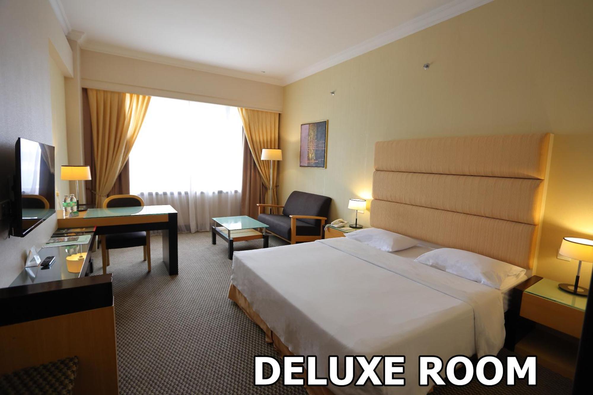 Dynasty Hotel Miri Exteriör bild